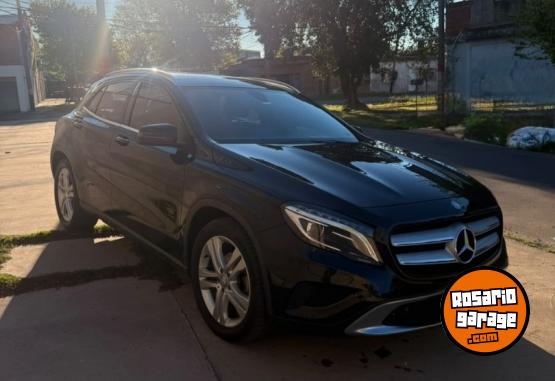 Autos - Mercedes Benz Gla 200 at 2016 2016 Nafta 84000Km - En Venta