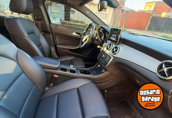 Autos - Mercedes Benz Gla 200 at 2016 2016 Nafta 84000Km - En Venta
