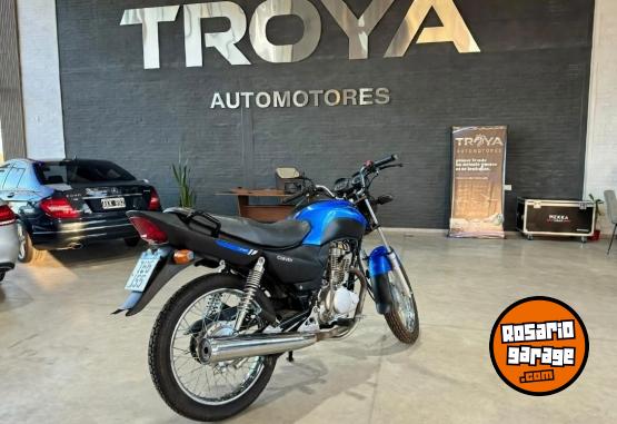 Motos - Corven HUNTER 150 2026 Nafta 14681Km - En Venta