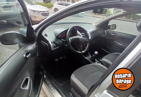 Autos - Peugeot 207 2011 Diesel 150000Km - En Venta