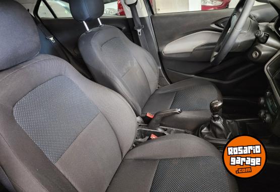 Autos - Chevrolet Onix 2018 GNC 94000Km - En Venta
