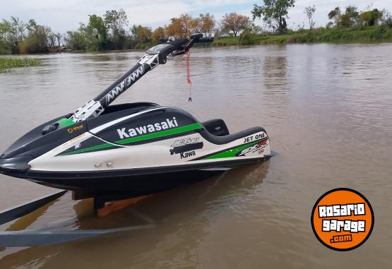 Embarcaciones - Kawasaki SXR 800 - En Venta