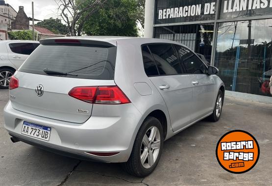 Autos - Volkswagen Golf TRENDLINE 2016 Nafta 148000Km - En Venta