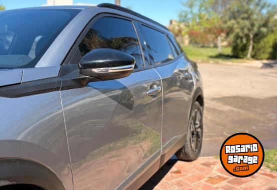 Autos - Peugeot 2008 ALLURE 2024 Nafta 34000Km - En Venta