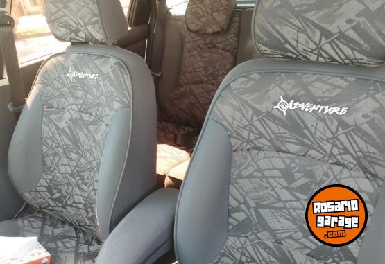 Autos - Fiat PALIO ADVENTURE 1.8 2009 Nafta 213000Km - En Venta