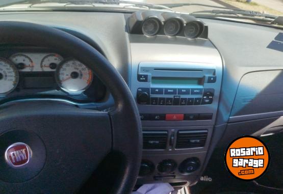 Autos - Fiat PALIO ADVENTURE 1.8 2009 Nafta 213000Km - En Venta