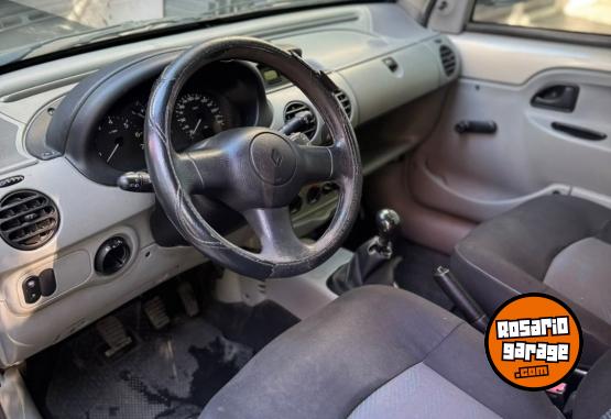 Utilitarios - Renault Kangoo 1.6 AUTH. DA AA CD 2011 Nafta 140000Km - En Venta