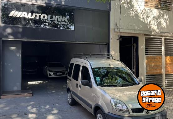 Utilitarios - Renault Kangoo 1.6 AUTH. DA AA CD 2011 Nafta 140000Km - En Venta