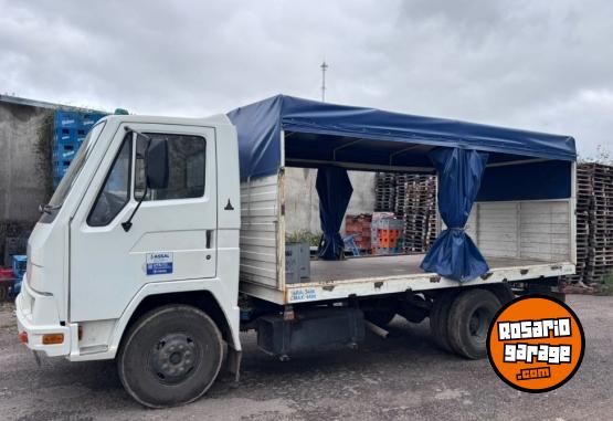 Camiones y Gr�as - Agrlee Deutz con mec�nica seminueva. - En Venta