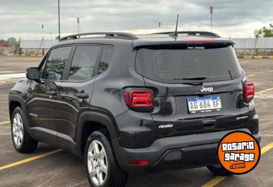Camionetas - Jeep Renegade sport 1.8 2024 Nafta 34000Km - En Venta
