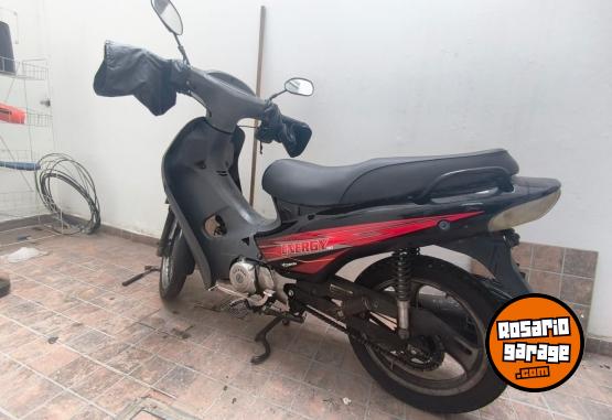 Motos - Corven energy 2020 Nafta 25000Km - En Venta