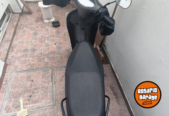Motos - Corven energy 2020 Nafta 25000Km - En Venta
