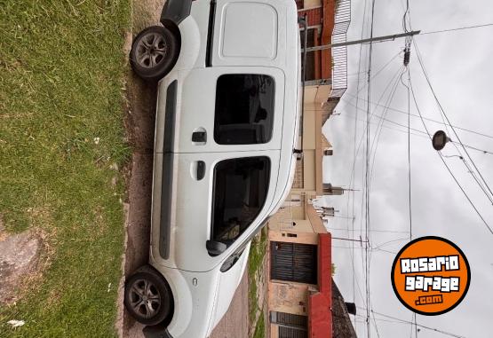 Utilitarios - Renault Kangoo 2013 Nafta 167000Km - En Venta
