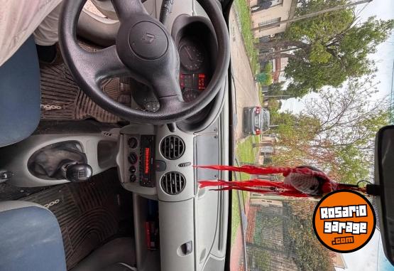 Utilitarios - Renault Kangoo 2013 Nafta 167000Km - En Venta