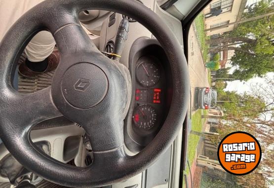Utilitarios - Renault Kangoo 2013 Nafta 167000Km - En Venta