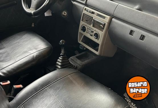 Autos - Fiat Uno Fire 2005 GNC 293000Km - En Venta
