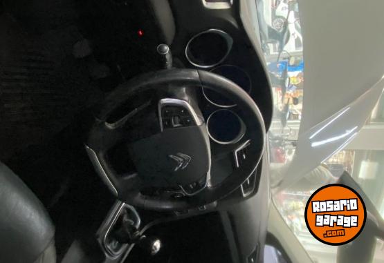 Autos - Citroen C4 Lounge THP 165 MT6 2016 Nafta 128000Km - En Venta