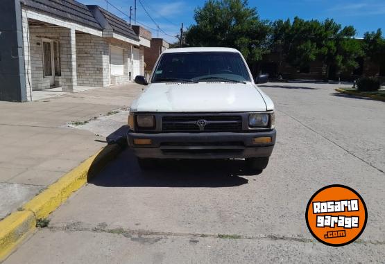 Camionetas - Toyota Hilux 1999 Diesel 33500Km - En Venta