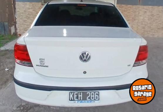 Autos - Volkswagen Voyage 2011 2011 Nafta 180000Km - En Venta
