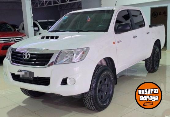 Autos - Toyota Hilux 2014 Diesel 140000Km - En Venta