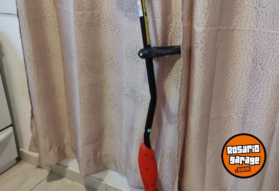Herramientas - Bordeadora electrica Petri Plus 800 W - En Venta
