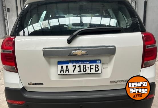 Autos - Chevrolet Captiva 2016 LS 2.4 MT 2016 Nafta 215000Km - En Venta