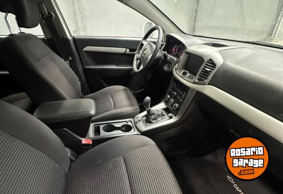 Autos - Chevrolet Captiva 2016 LS 2.4 MT 2016 Nafta 215000Km - En Venta