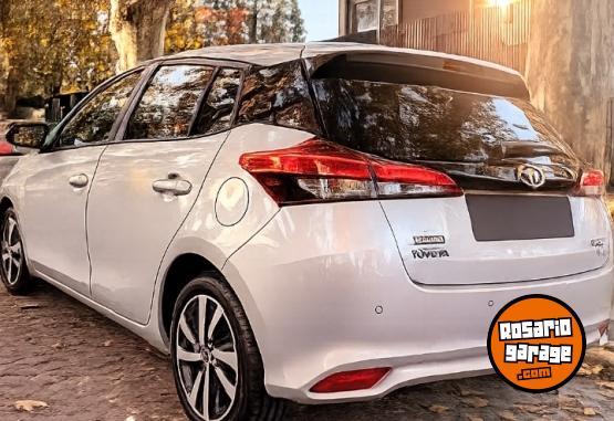 Autos - Toyota yaris xls 2025 Nafta 6500Km - En Venta