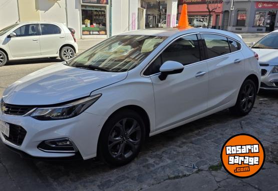 Autos - Chevrolet Cruze 2017 Nafta 80000Km - En Venta