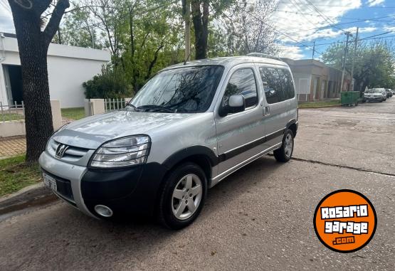 Utilitarios - Peugeot Partner Patagonica hdi 2013 Diesel 160000Km - En Venta