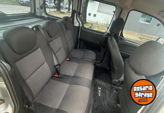 Utilitarios - Peugeot Partner Patagonica hdi 2013 Diesel 160000Km - En Venta