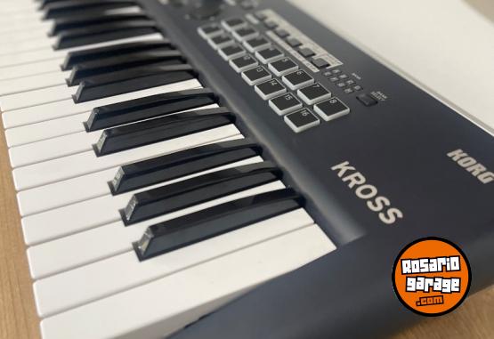 Instrumentos Musicales - Sintetizador Korg Kross 2 - Impecable - En Venta
