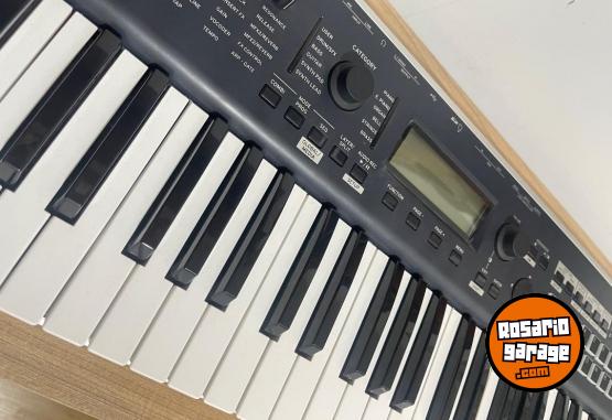 Instrumentos Musicales - Sintetizador Korg Kross 2 - Impecable - En Venta