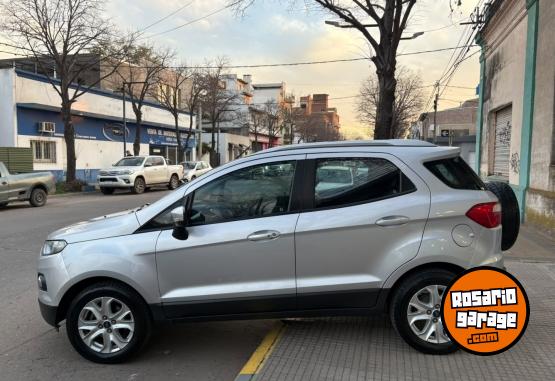Autos - Ford EcoSport Titanium 2015 Nafta 168000Km - En Venta
