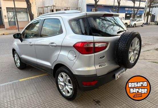 Autos - Ford EcoSport Titanium 2015 Nafta 168000Km - En Venta