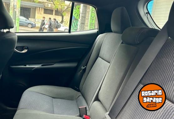 Autos - Toyota Yaris XS 2019 Nafta 38000Km - En Venta