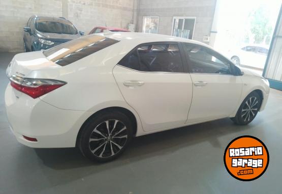 Autos - Toyota Corolla XEI Seg 2018 Nafta 162000Km - En Venta
