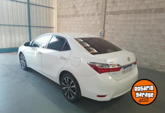 Autos - Toyota Corolla XEI Seg 2018 Nafta 162000Km - En Venta