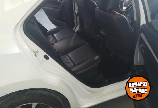 Autos - Toyota Corolla XEI Seg 2018 Nafta 162000Km - En Venta