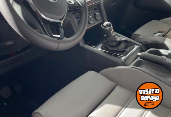 Camionetas - Volkswagen Amarok highline 2023 Diesel 96000Km - En Venta