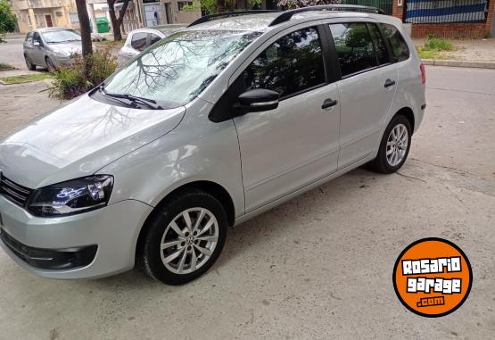 Autos - Volkswagen SURAN 2012 Nafta 1111Km - En Venta