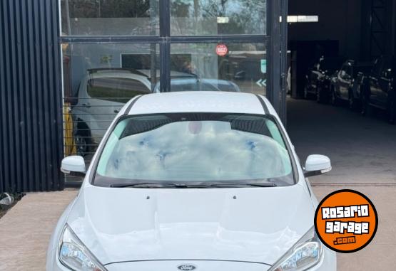 Autos - Ford Focus 1.6 2018 Nafta 102000Km - En Venta
