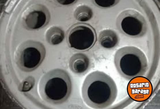 Accesorios para Autos - Juego de Llantas de Aleación Ford Sierra Originales R13 (4x108) - En Venta