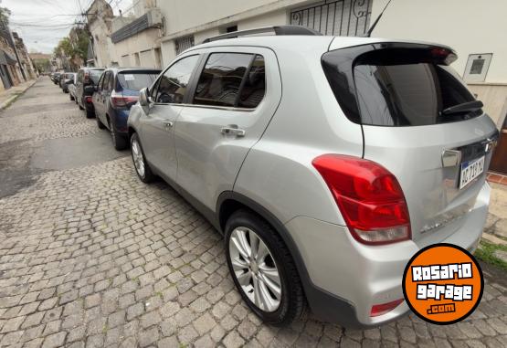 Autos - Chevrolet Tracker 2018 GNC 74000Km - En Venta