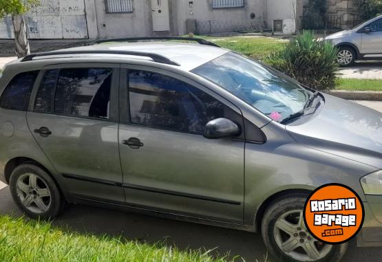 Autos - Volkswagen Suran 2006 Nafta 275000Km - En Venta