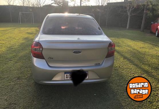 Autos - Ford Ka 2018 GNC 170000Km - En Venta