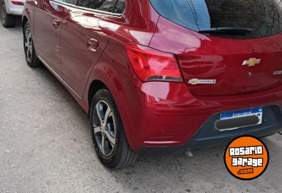 Autos - Chevrolet Onix 2017 Nafta 112000Km - En Venta