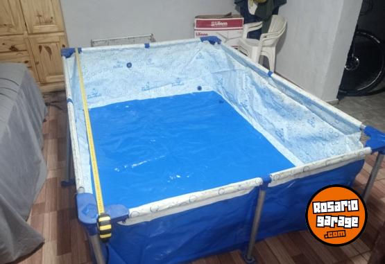 Hogar - Pileta tiburoncito - En Venta