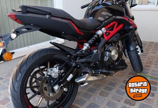 Motos - Benelli 302s 2023 Nafta 5000Km - En Venta