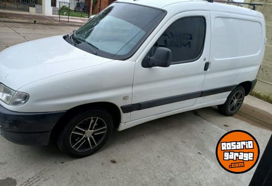 Utilitarios - Citroen berlingo 2009 Diesel 190000Km - En Venta